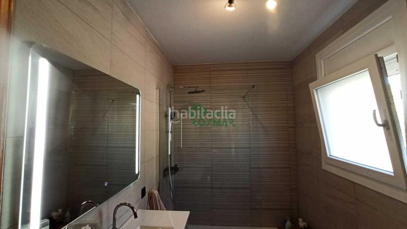 Foto 1283d588-c22c-41d6-aa37-fa4b447cd8ac. Casa con riscaldamento parcheggio piscina in Aiguaviva Parc Vidreres