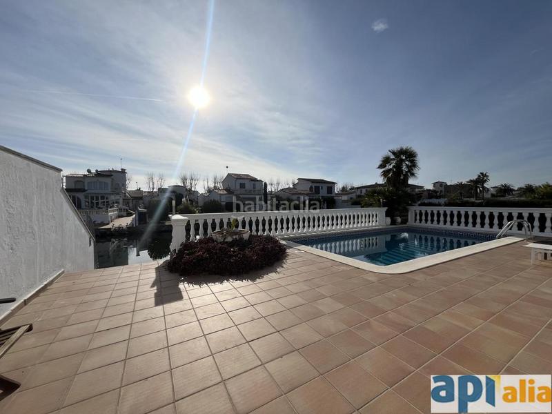Foto 059d6a90-25fe-479a-9e27-35a0e1cc910b. Maison avec chauffage piscine dans Tordera - Fluvià - Llobregat Empuriabrava