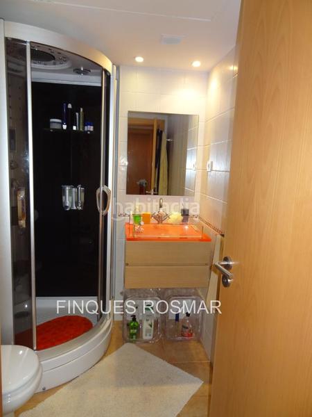 Foto 16c0177a-4194-4b9e-801f-6c2fdf532e06. Maison jumelée avec chauffage parking piscine dans Santa Clotilde Lloret de Mar