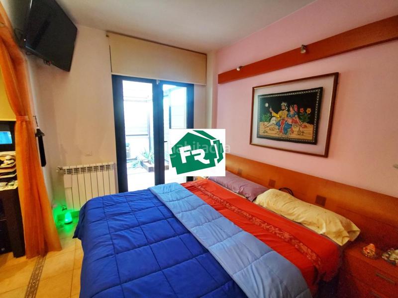 Foto 174ef2fa-2fa2-4516-8c03-6d691e859e9e. Maison jumelée avec chauffage parking piscine dans Santa Clotilde Lloret de Mar