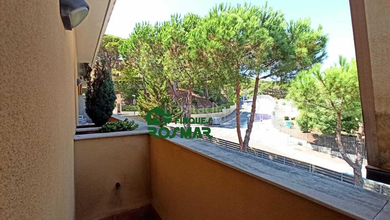 Foto 74ba5b5f-9c20-4319-b9fd-e02022451436. Maison jumelée avec chauffage parking piscine dans Santa Clotilde Lloret de Mar