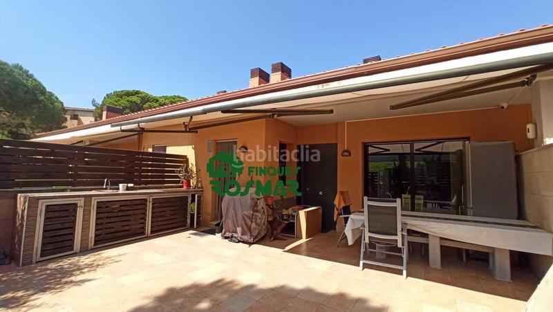 Foto f94c00c4-f6e1-4b54-ab02-414abb5aac11. Maison jumelée avec chauffage parking piscine dans Santa Clotilde Lloret de Mar