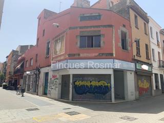 Edifici a Malgrat de Mar. Oportunidad para inversores edificio situado en frente de la igl