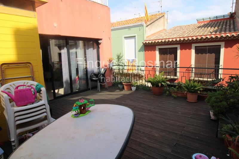 Foto 5e89bd94-9a22-414e-9d5b-db51439d8ec9. Edifici a Malgrat de Mar