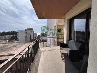 Pis a Mas Baell-Can Carbó. Apartamento vista mar, en zona céntrica de lloret de mar