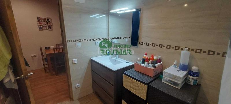 Foto 549f504e-6887-4902-ad37-16f543b5e0a8. Casa amb calefacció a Aiguaviva Parc Vidreres