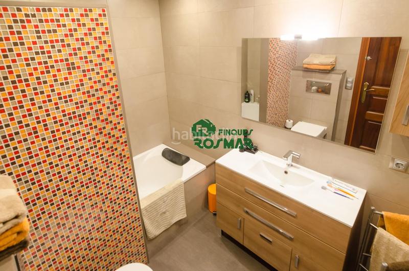 Foto 6f64ea36-b605-423a-8e57-47b7b0698e3f. Edificio in Centre Lloret de Mar