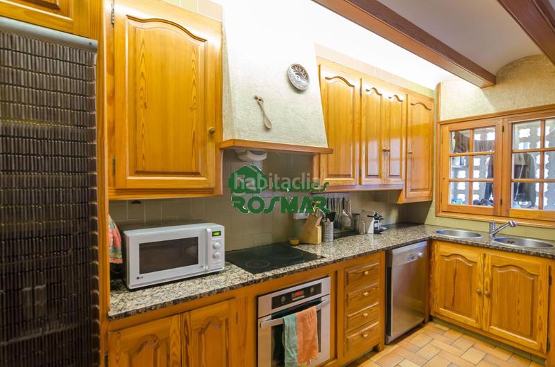 Foto afff1c29-4317-4653-87d6-c2ea2b47e3a0. Edificio in Centre Lloret de Mar