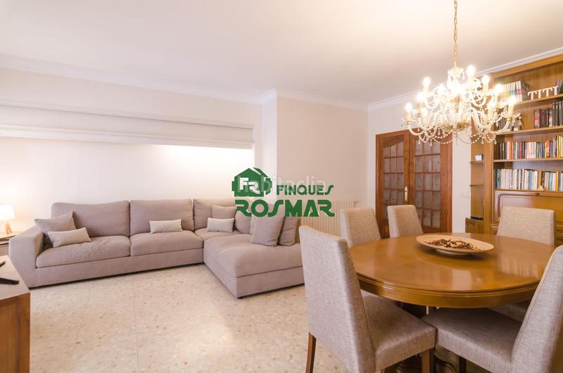 Foto c2edf664-c7e0-4d19-be1d-8cdf0855863f. Edificio in Centre Lloret de Mar