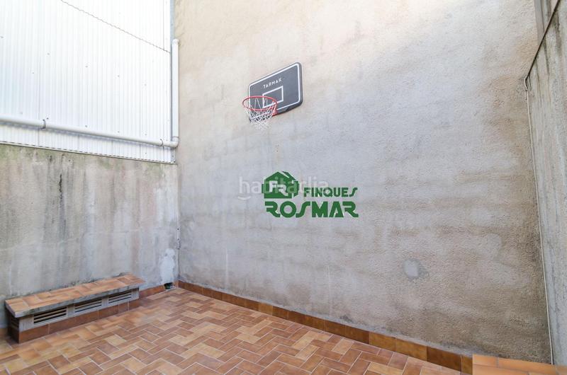 Foto d7c03feb-c28f-4afe-8b5f-5255503ff06f. Edificio in Centre Lloret de Mar