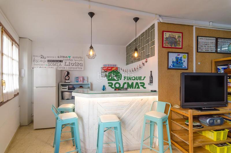 Foto f93ca95c-d09d-4a8b-9ceb-b228e60bda17. Edificio in Centre Lloret de Mar