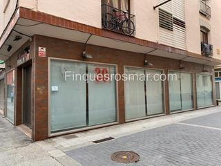 Local commercial à Centre. Local de 90 m2 en pleno centro de lloret de mar