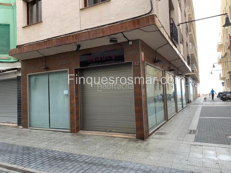 Foto 50427985-b87e-42e9-b25e-b5bd242b978a. Local comercial a Centre Lloret de Mar