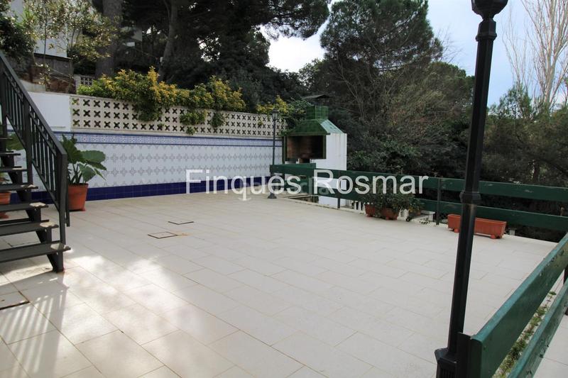 Foto b8e3ef2d-17b3-4571-8aaf-36e23ce14109. House in Canyelles Lloret de Mar