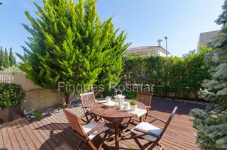 Casa a Fenals. Mira que chula!  casa con licencia turstica en fenals