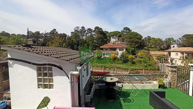 Foto 15ace9b3-a4f9-49b0-976a-3bb96a53d92d. Casa adosada oportunidad única en Montbarbat, ! en Maçanet de la Selva