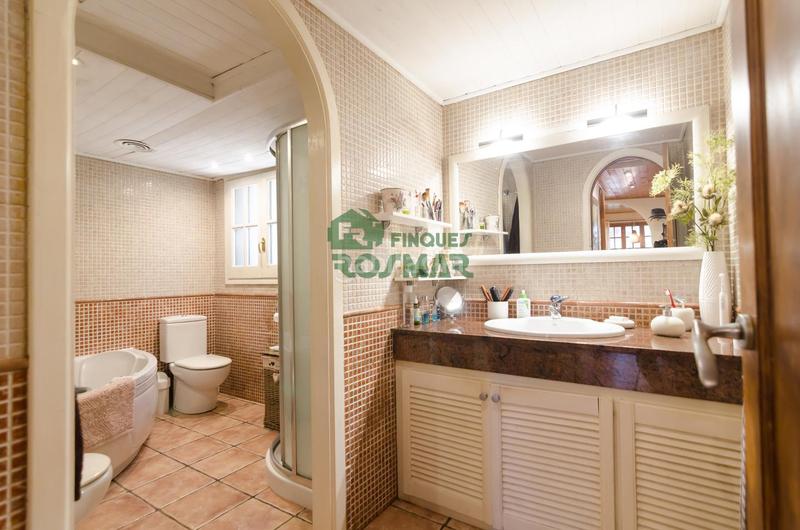 Foto 5f8c4ed8-fc79-4667-821f-f43c709dbbdc. Casa con riscaldamento in Serra Brava Lloret de Mar