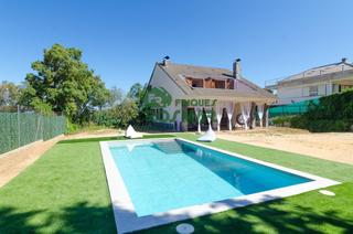 Casa a Terrafortuna - Puig Ventós. Fantástica casa con piscina en puigventós, vidreres. a 10 minuto