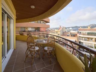 Pis  Carrer de potos. Amplitud y estilo en el centro de lloret de mar