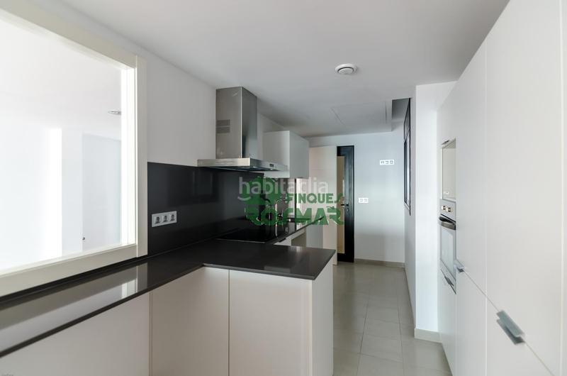 Foto 01e7f59a-489d-43f3-9070-9958ed454e87. Flat with heating in Centre Lloret de Mar