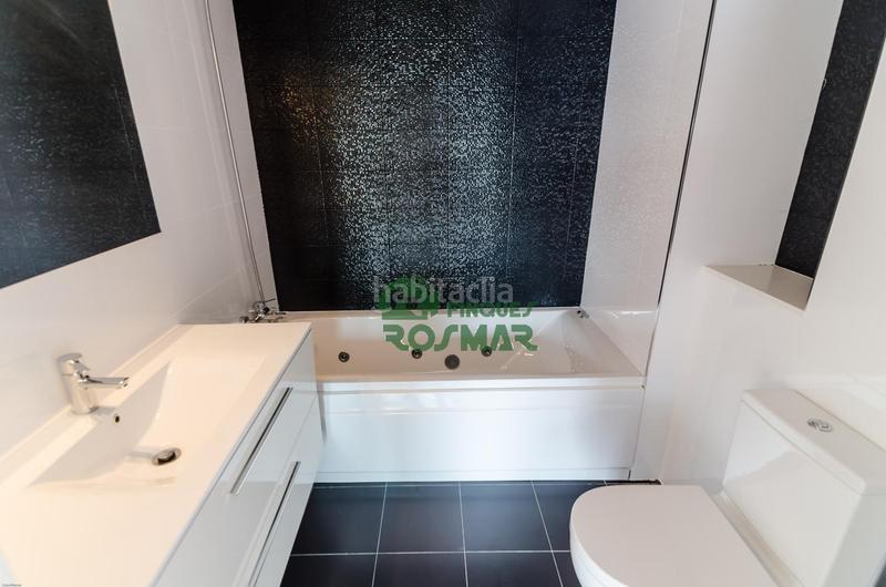 Foto 8f8e20e6-9993-482d-9474-f6b51eedd7de. Flat with heating in Centre Lloret de Mar