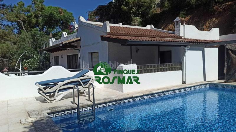 Foto 12be2a55-a2d8-4622-b28c-36d96c3198f7. Casa amb calefacció aparcament piscina a Canyelles Lloret de Mar