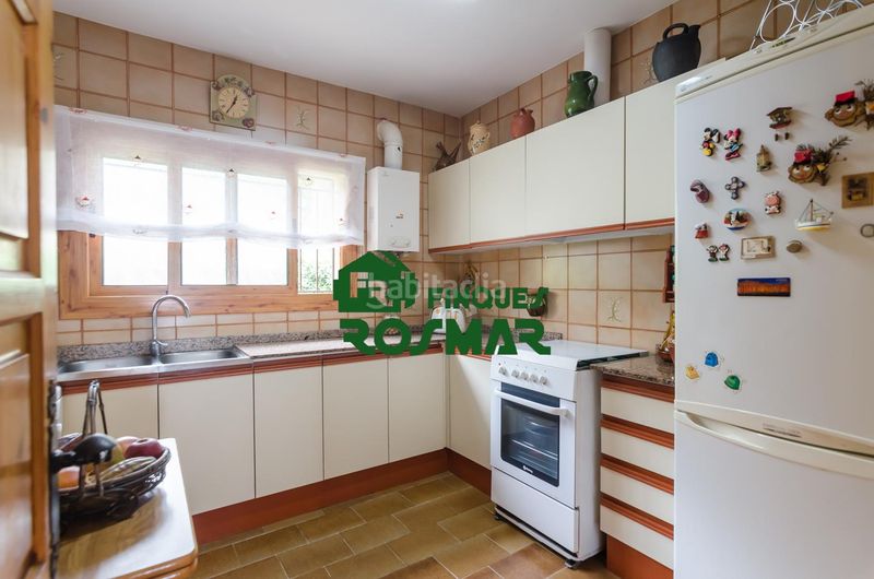 Foto 1a1853b9-b144-4223-a88e-d603a7496d7b. Casa amb piscina a Serra Brava Lloret de Mar