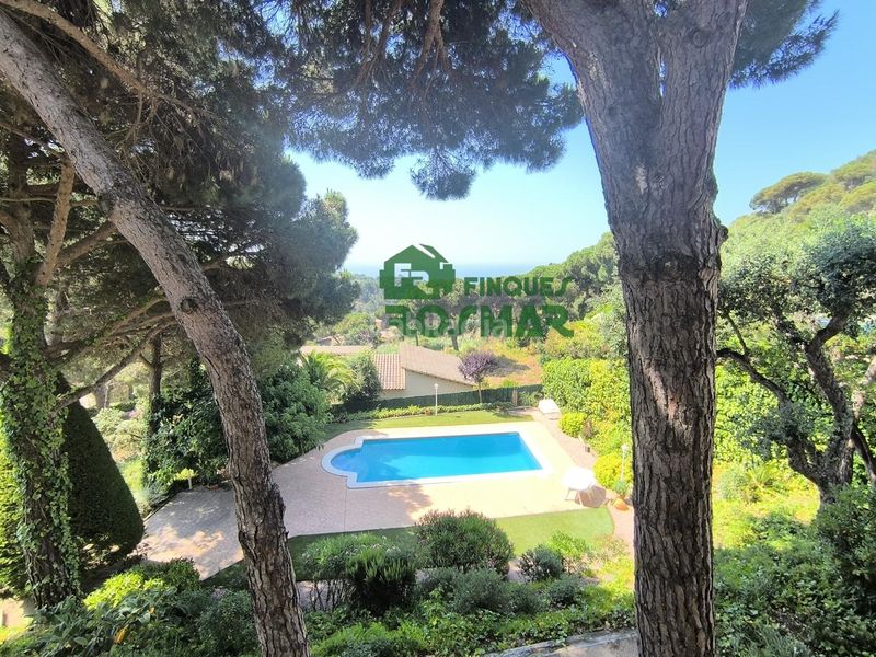 Foto 8c624458-3729-4a2b-977d-71aa4d541d42. Casa amb piscina a Serra Brava Lloret de Mar