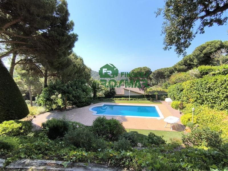 Foto c00001a3-4ae8-4863-9318-a6ef3347a97a. Casa amb piscina a Serra Brava Lloret de Mar