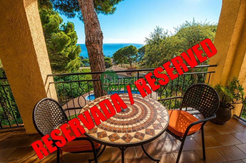 Foto 453f8631-d3bd-45e1-86a5-881103ef9920. Casa amb piscina a Serra Brava Lloret de Mar