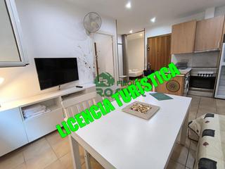 Pis a Centre. Oportunidad de apartamento con licencia turística en el centro d