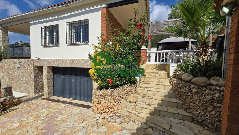 Foto 56d9849b-3b14-4fc5-ba56-d82a57df4d71. Casa amb calefacció aparcament piscina a Lloret Residencial - Montlloret Lloret de Mar