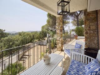 Maison à Lloret Verd - Els Pinars. Propiedad única en los pinares 311 m y parcela de 1.915 m