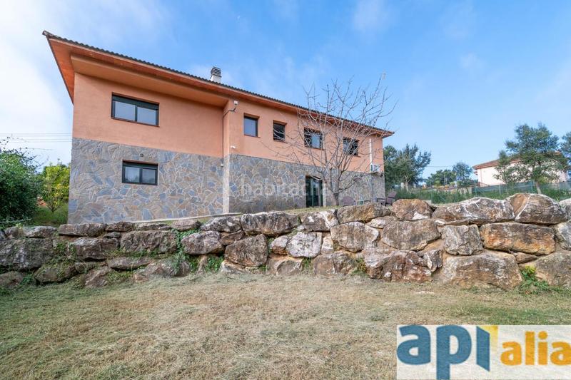 Foto 5a3fd0dc-3b7d-4f45-8734-21ca0c60b7cd. Casa  unifamiliar en parcela de 1.000 m en Sils