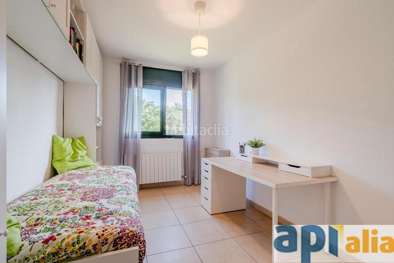 Foto b5b635f9-13cf-43ad-ae94-9658547cfe83. Casa  unifamiliar en parcela de 1.000 m en Sils