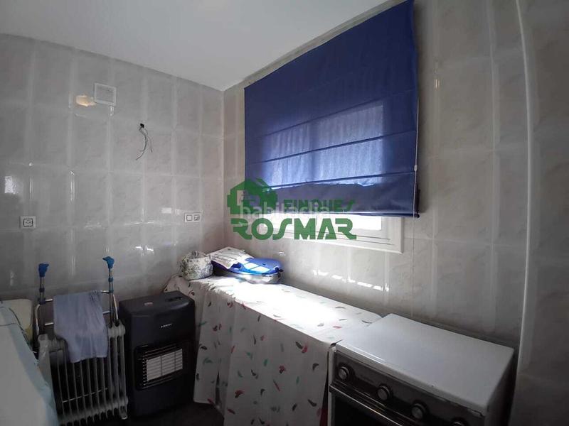 Foto 11b13a5a-b36b-42bd-9095-55596fd4be29. Casa versátil vivienda de dos plantas y gran terreno en aiguaviva park en Vidreres