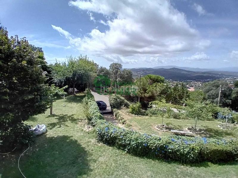 Foto 5e28351d-df1a-4c3e-94dd-dc59e9e9646f. Casa versátil vivienda de dos plantas y gran terreno en aiguaviva park en Vidreres