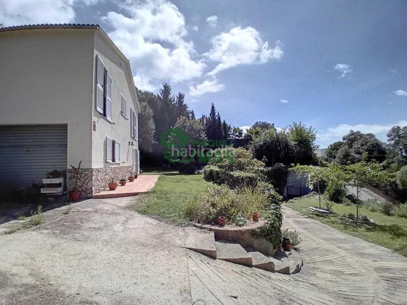 Foto ebbcaeb7-c5c9-4ce5-bbd3-8dd6a72a5e2d. Casa versátil vivienda de dos plantas y gran terreno en aiguaviva park en Vidreres