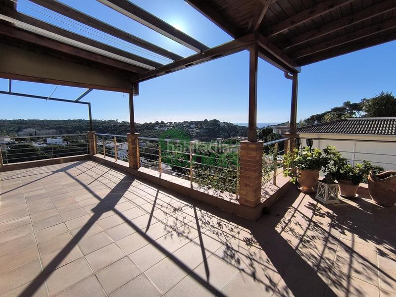 Foto 014d2763-2c20-41e2-b1b8-0a070f731318. House with heating parking pool in Roca Grossa Lloret de Mar