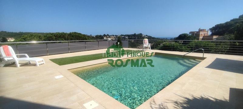 Foto 78d06ab8-c46c-4a83-8051-ee45c59a4e4e. House with heating parking pool in Roca Grossa Lloret de Mar