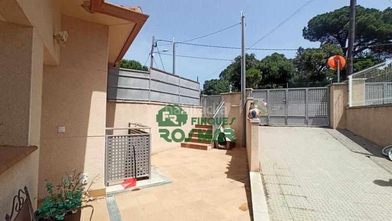 Foto 741e212f-020a-4a39-bb87-f7b23c21b08f. Casa amb calefacció a Aiguaviva Parc Vidreres