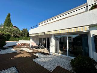 Casa en Roca Grossa. Encantadora casa adosada en lloret confort, estilo y tranquilida