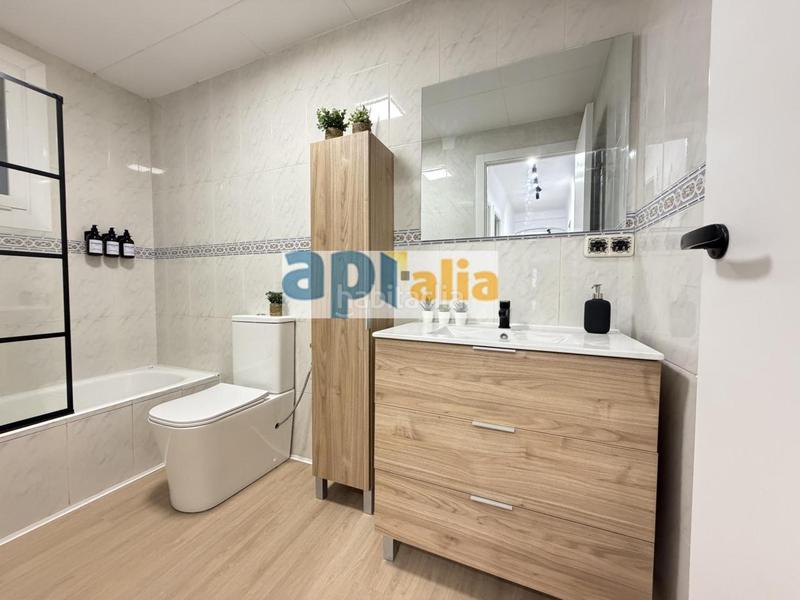 Foto d9acfc3d-9640-4507-8bbd-a2a096d2361d. Rez-de-chaussée dans Centre Pineda de Mar