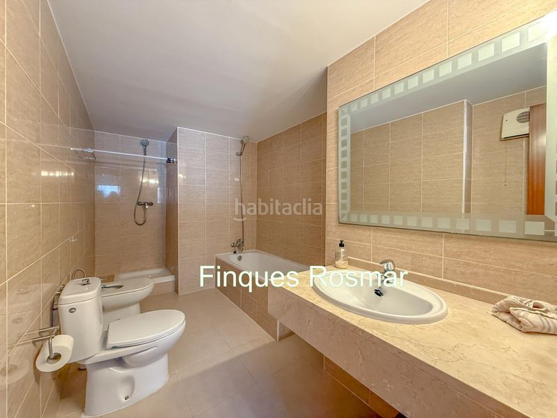 Foto ae62c4e9-d9d1-406d-81f0-9defe0606996. Dúplex amb calefacció aparcament a Roca Grossa Lloret de Mar