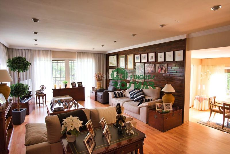 Foto 434074c3-4f62-4bfc-b609-3e4614ea29fa. Casa amb piscina a Fenals Lloret de Mar