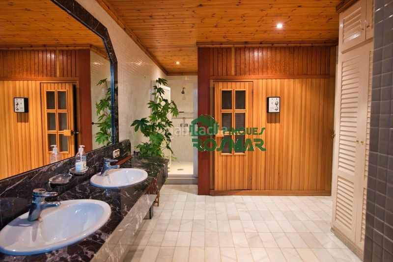 Foto 5f86e273-37ec-450a-b913-cb463e33a679. Casa amb piscina a Fenals Lloret de Mar