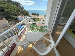 Flat in Domènech carles 18. Apartamento reformado con vistas al mar, terraza y piscina en fe