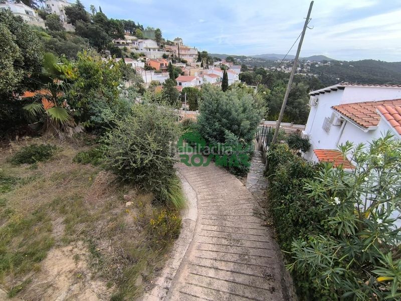 Foto 1a27ec4b-a03b-44e7-82af-f6261b026b85. Casa amb aparcament a Lloret Blau - La Creu de Lloret Lloret de Mar