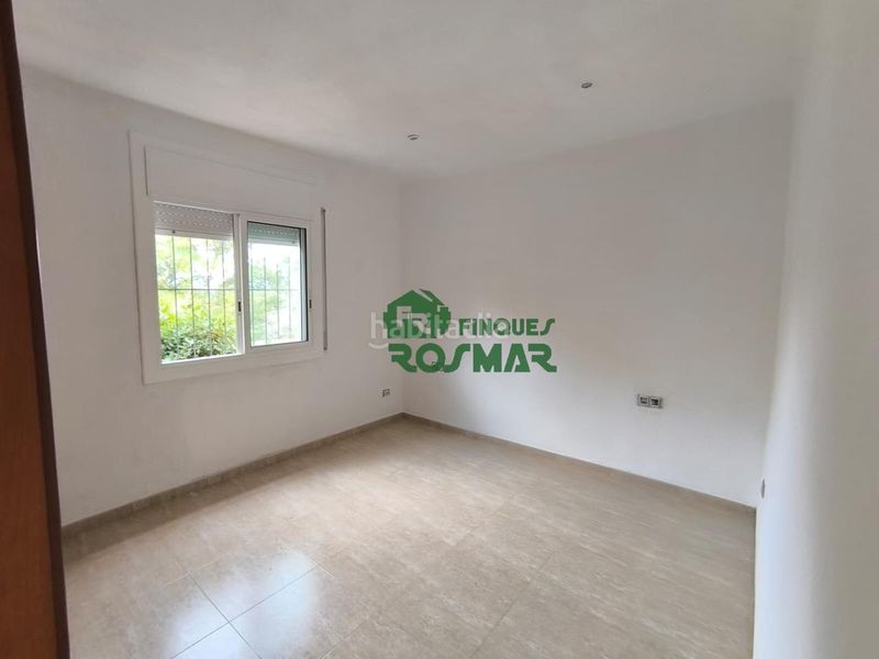 Foto b7fb025d-5d06-49a1-93cb-cc5cddf6e9b1. Casa amb aparcament a Lloret Blau - La Creu de Lloret Lloret de Mar