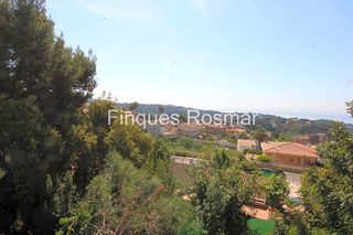 Terreny residencial a Roca Grossa. Gran oportunidad de parcela con vistas al mar